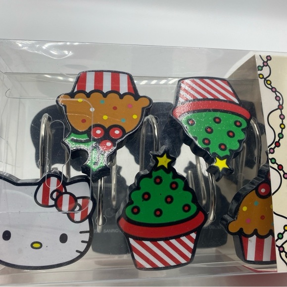 Hello Kitty by Sanrio Shower Curtain Hooks New In Box Set Of 12 Christmas Design - Picture 7 of 8